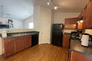 1771 Longshadow Dr, Burlington, NC 27217 - Photo 10