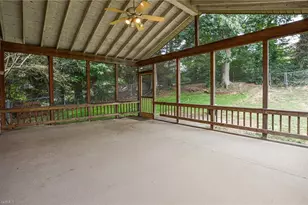 804 Newington Dr, Clemmons, NC 27012 - Photo 16