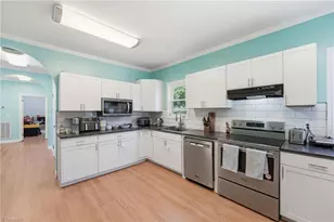 2016 Haw River Hopedale Rd, Burlington, NC 27217 - Photo 10