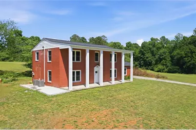 2016 Haw River Hopedale Road, Burlington, NC 27217 - Photo 2