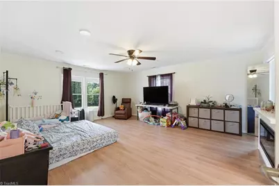 2016 Haw River Hopedale Road, Burlington, NC 27217 - Photo 20