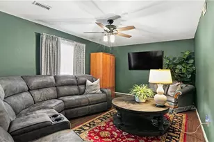 1805 W Vandalia Rd, Greensboro, NC 27406 - Photo 8