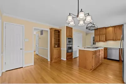 707 Sussex Court, Greensboro, NC 27410 - Photo 20