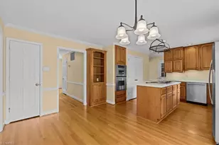 707 Sussex Ct, Greensboro, NC 27410 - Photo 20