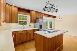 707 Sussex Ct, Greensboro, NC 27410 - Photo 24