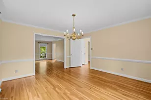 707 Sussex Ct, Greensboro, NC 27410 - Photo 16