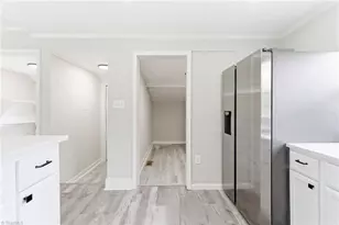 112 Jefferson St, Burlington, NC 27217 - Photo 18