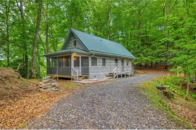 638 Riverwood Trail, Lansing, NC 28543 - Photo 2