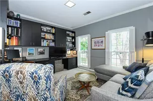 33 Fountain Manor Dr, Greensboro, NC 27405 - Photo 6