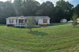 1090 Chestnut Grove Rd, King, NC 27021 - Photo 4