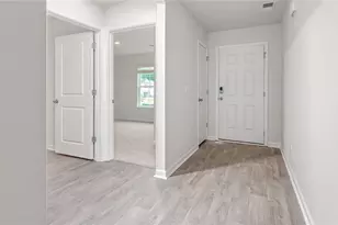 2587 Foxtail Ln, Yadkinville, NC 27055 - Photo 2