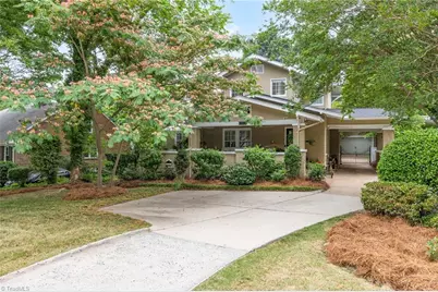 910 Courtland Street, Greensboro, NC 27401 - Photo 46