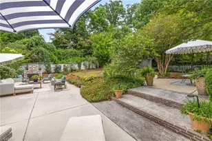 910 Courtland St, Greensboro, NC 27401 - Photo 36