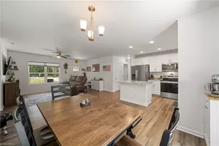 147 Lambeth Rd, Thomasville, NC 27360 - Photo 16