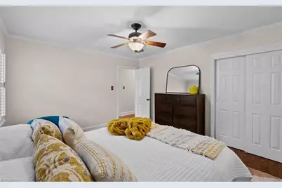 618 W Cornwallis Drive, Greensboro, NC 27408 - Photo 20