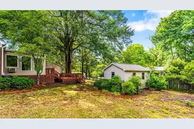 618 W Cornwallis Drive, Greensboro, NC 27408 - Photo 26