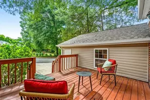 618 W Cornwallis Dr, Greensboro, NC 27408 - Photo 24