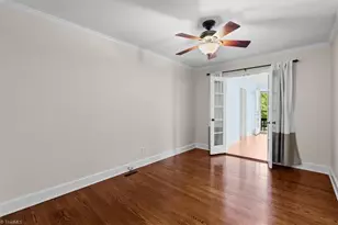618 W Cornwallis Dr, Greensboro, NC 27408 - Photo 32
