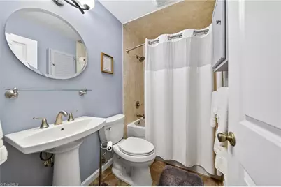 3510 Vernon Street, Greensboro, NC 27408 - Photo 32