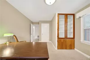 3510 Vernon St, Greensboro, NC 27408 - Photo 36