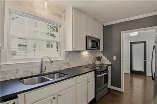 4005 Walker Ave, Greensboro, NC 27403 - Photo 12