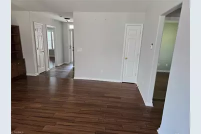 544 Lake Way, Kernersville, NC 27284 - Photo 12