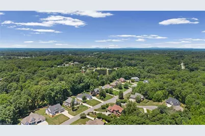 225 Heatherwood Drive, Winston-Salem, NC 27107 - Photo 46