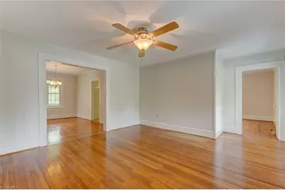 411 S Third Street, Mebane, NC 27302 - Photo 6