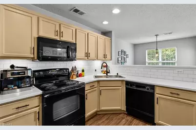 5602 Harbor House Drive, Greensboro, NC 27410 - Photo 20