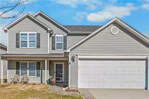 805 Forest Crest Dr, Greensboro, NC 27406 - Photo 2
