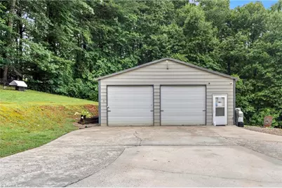 303 Alexander Drive, North Wilkesboro, NC 28659 - Photo 40