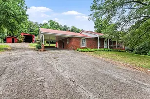 1040 Beechwood Rd, King, NC 27021 - Photo 10