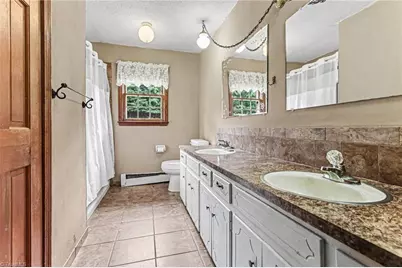 1040 Beechwood Road, King, NC 27021 - Photo 18