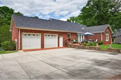 1494 West Lake Drive, Asheboro, NC 27205 - Photo 28