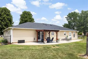 136 Meadowview Rd, Mocksville, NC 27028 - Photo 26