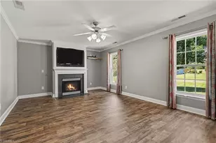136 Meadowview Rd, Mocksville, NC 27028 - Photo 4