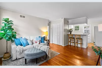 556 Overlook Street, Greensboro, NC 27403 - Photo 2