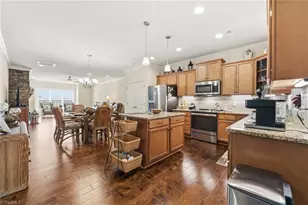 4364 Rockledge Ln, Thomasville, NC 27360 - Photo 18