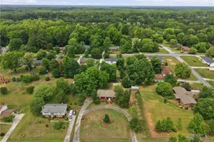 4509 Doral Dr, Greensboro, NC 27406 - Photo 28
