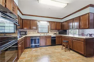 4509 Doral Dr, Greensboro, NC 27406 - Photo 6