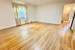 1061 N Peace Haven Rd, Winston-Salem, NC 27104 - Photo 10