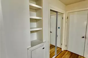 1061 N Peace Haven Rd, Winston-Salem, NC 27104 - Photo 16