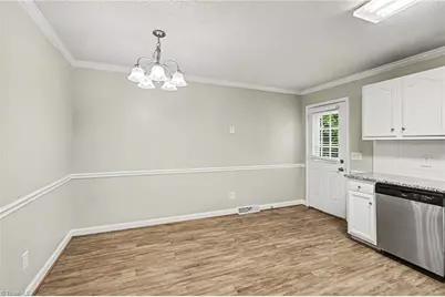 3854 Forest Valley Drive, Winston-Salem, NC 27105 - Photo 6