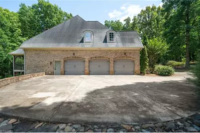 141 Wellsprings Court, Pfafftown, NC 27040 - Photo 2