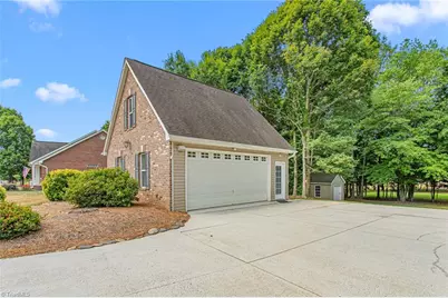 8475 Hunting Court, Stokesdale, NC 27357 - Photo 28