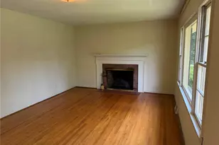 189 Shady Ln, Winston-Salem, NC 27107 - Photo 8