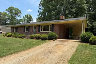 189 Shady Ln, Winston-Salem, NC 27107 - Photo 2