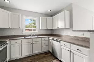 1317 Hardesty Ln, Winston-Salem, NC 27101 - Photo 14