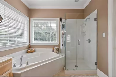 4719 Clifton Park Drive, Jamestown, NC 27282 - Photo 30