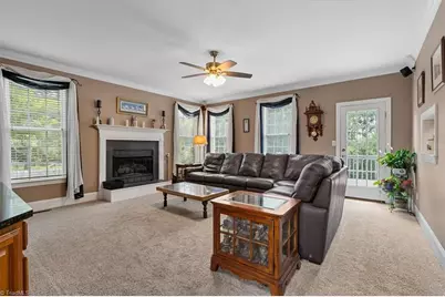 4719 Clifton Park Drive, Jamestown, NC 27282 - Photo 12